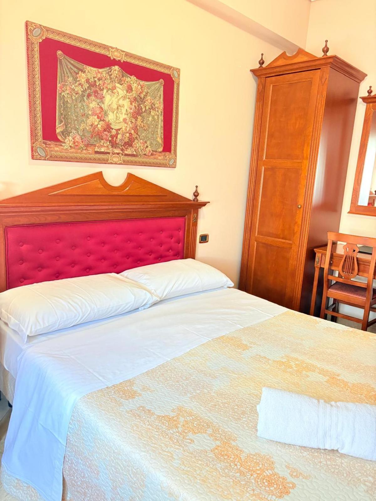 D'Angelo Palace Hotel مازارا ديل فالو المظهر الخارجي الصورة