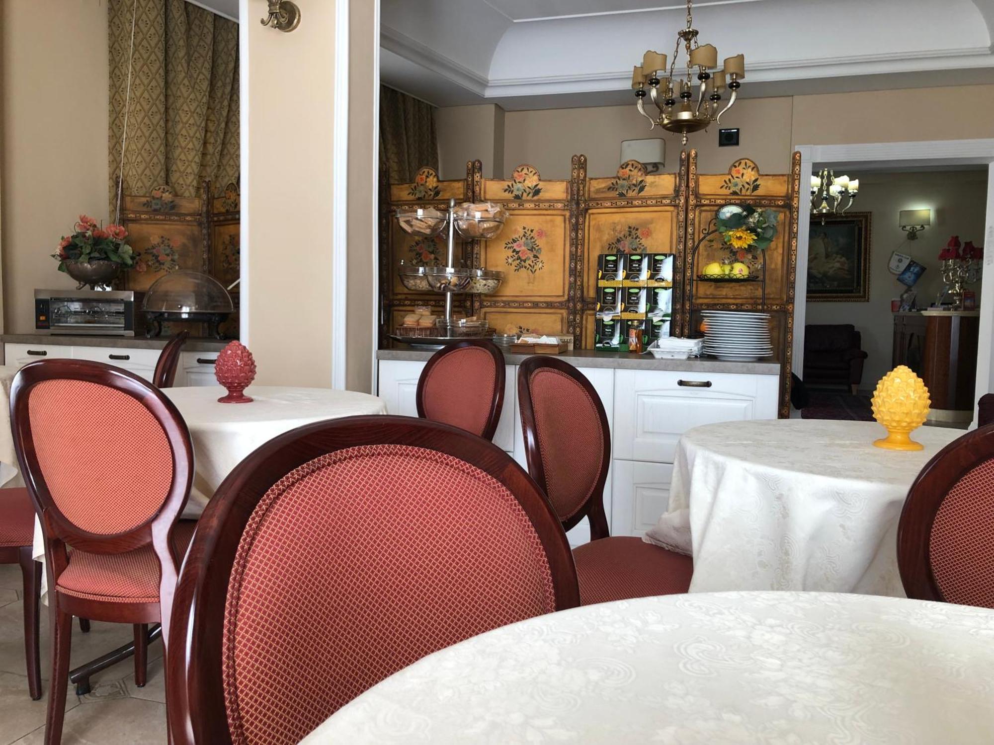 D'Angelo Palace Hotel مازارا ديل فالو المظهر الخارجي الصورة