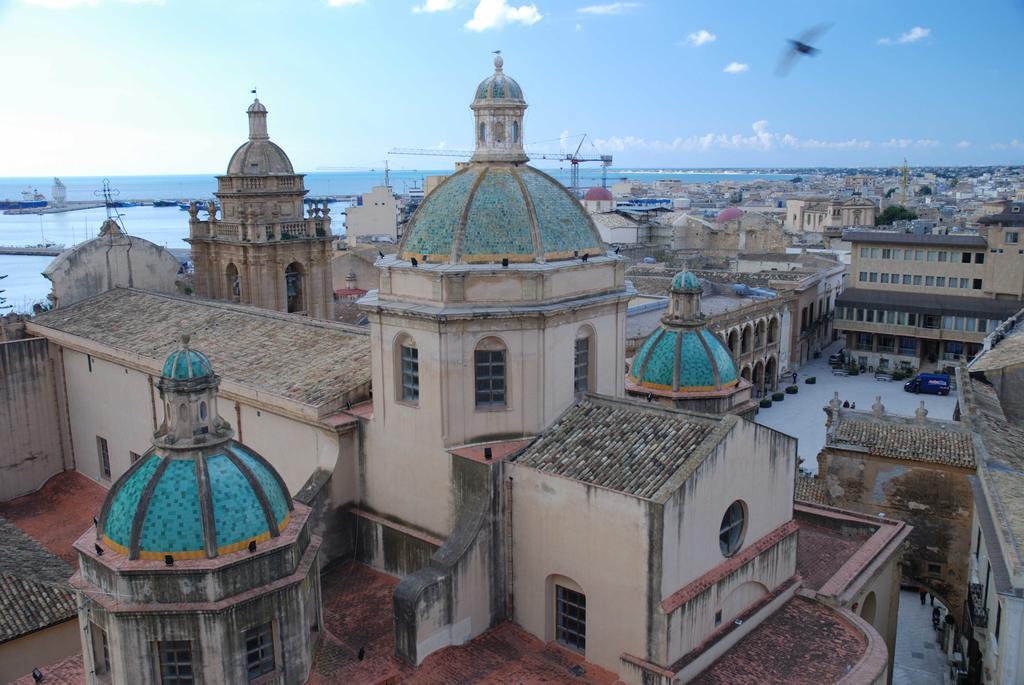 D'Angelo Palace Hotel مازارا ديل فالو المظهر الخارجي الصورة